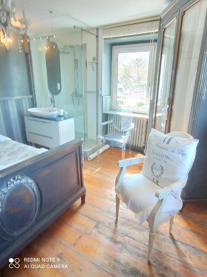 Villa Le Lac Cottage Au Bord Du Lac D'Annecy - Chambre Chez L'Habitant - Les Terrasses Du Lac فيير دو لاك المظهر الخارجي الصورة