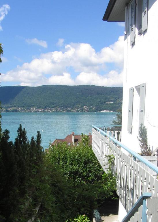 Villa Le Lac Cottage Au Bord Du Lac D'Annecy - Chambre Chez L'Habitant - Les Terrasses Du Lac فيير دو لاك المظهر الخارجي الصورة
