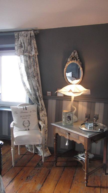 Villa Le Lac Cottage Au Bord Du Lac D'Annecy - Chambre Chez L'Habitant - Les Terrasses Du Lac فيير دو لاك الغرفة الصورة