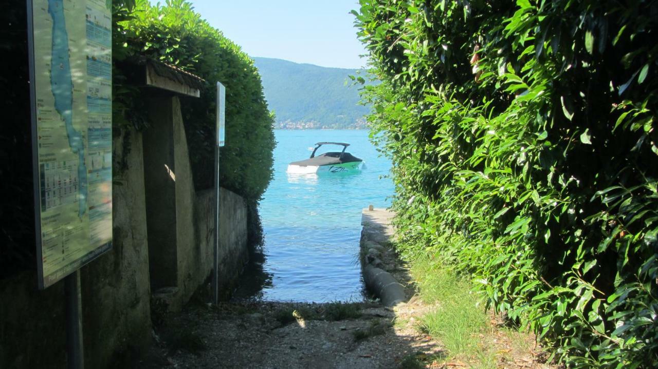 Villa Le Lac Cottage Au Bord Du Lac D'Annecy - Chambre Chez L'Habitant - Les Terrasses Du Lac فيير دو لاك المظهر الخارجي الصورة