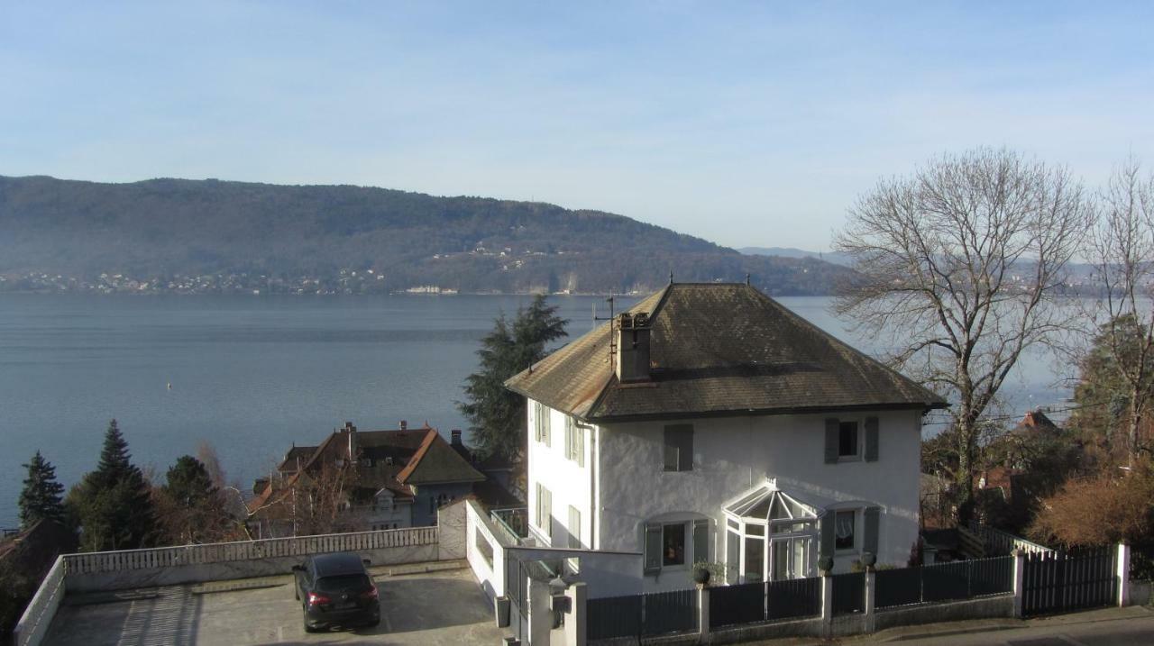 Villa Le Lac Cottage Au Bord Du Lac D'Annecy - Chambre Chez L'Habitant - Les Terrasses Du Lac فيير دو لاك المظهر الخارجي الصورة